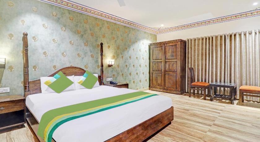 The Royal Ville Agra - Family & Corporate Hotel Exteriör bild