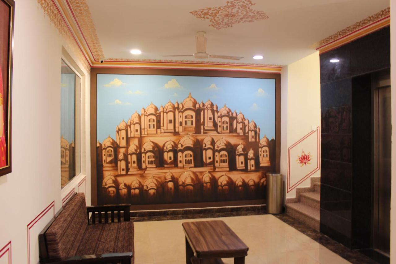 The Royal Ville Agra - Family & Corporate Hotel Exteriör bild
