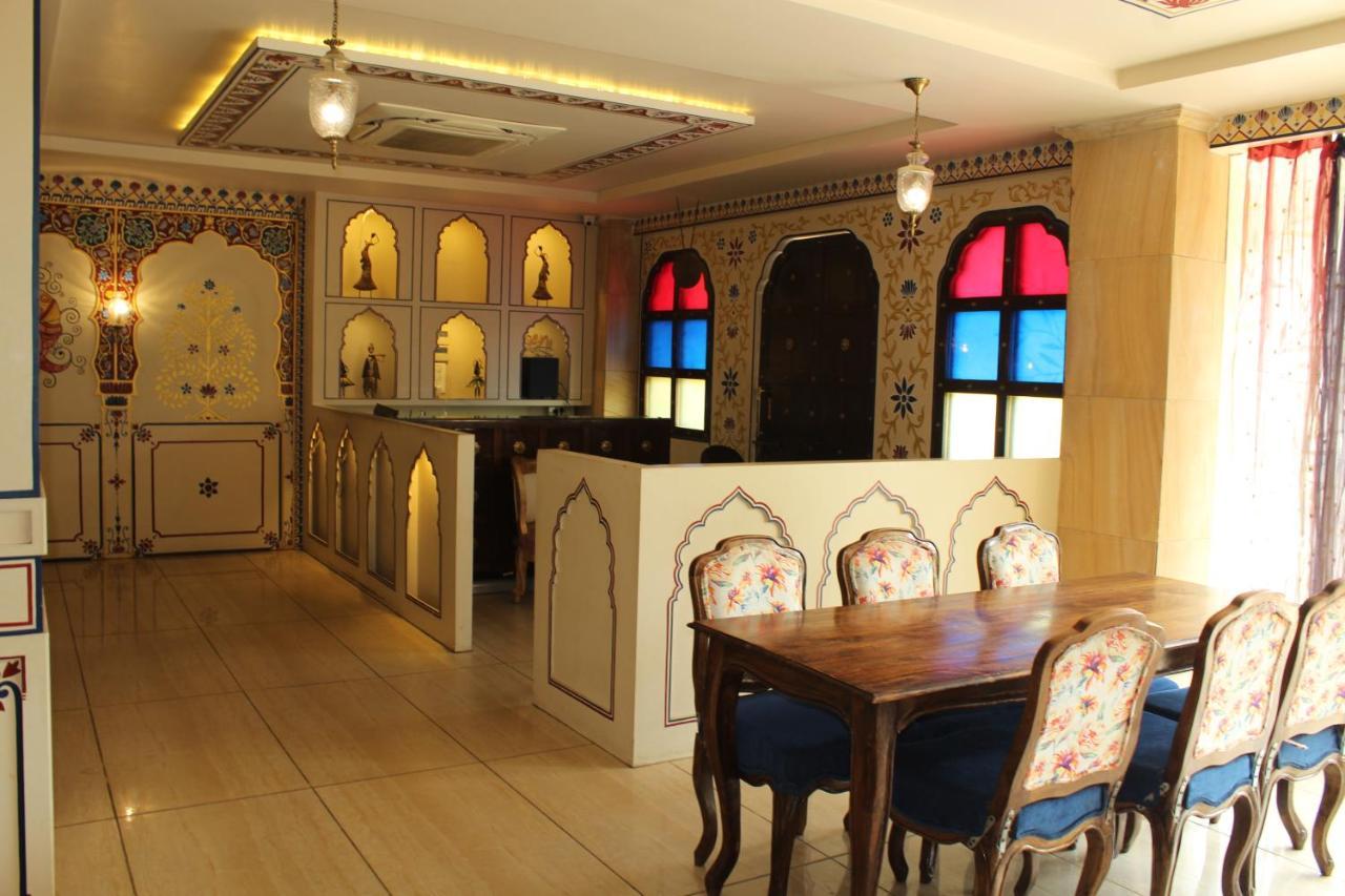 The Royal Ville Agra - Family & Corporate Hotel Exteriör bild