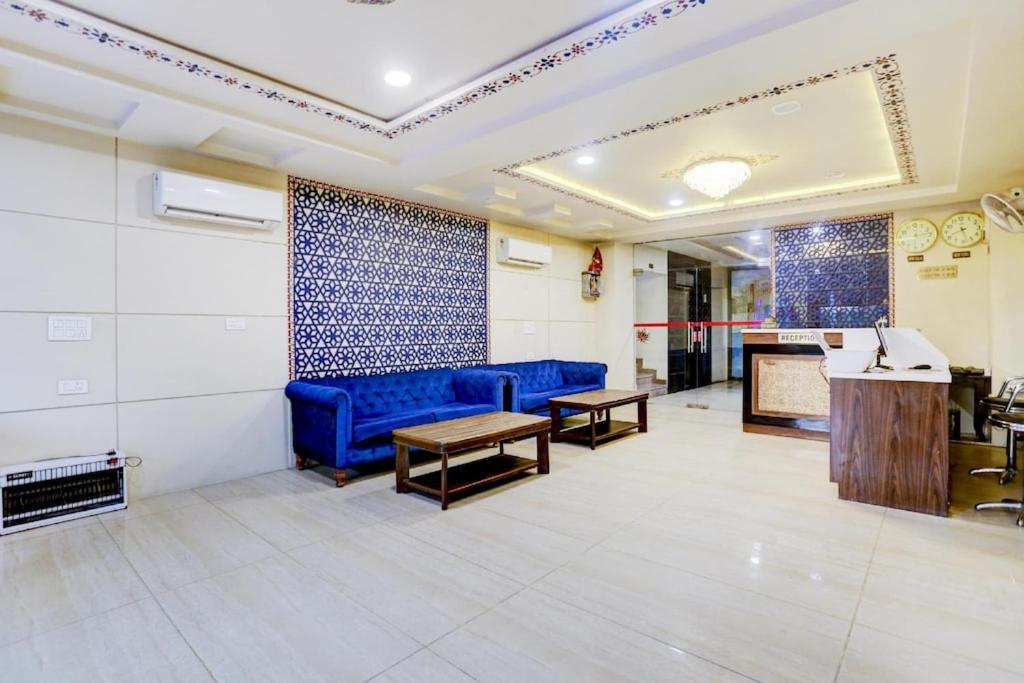 The Royal Ville Agra - Family & Corporate Hotel Exteriör bild