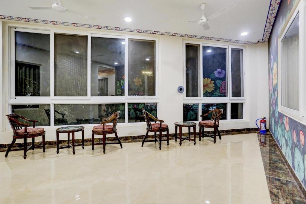 The Royal Ville Agra - Family & Corporate Hotel Exteriör bild